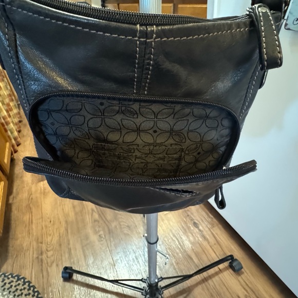 Fossil Black Crossbody Bag - Picture 5 of 7